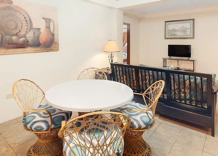 Family Getaway At Hummingbird Gold Standard Certified Apartment *